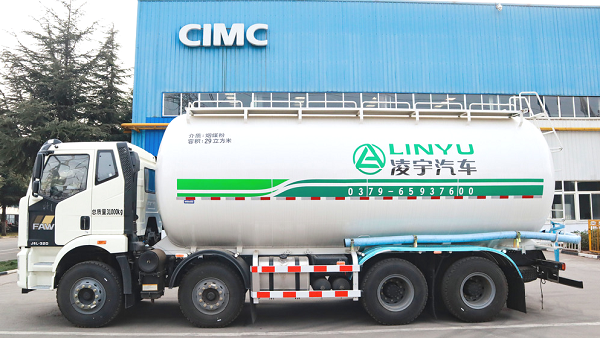 jdb电子游戏干混砂浆车