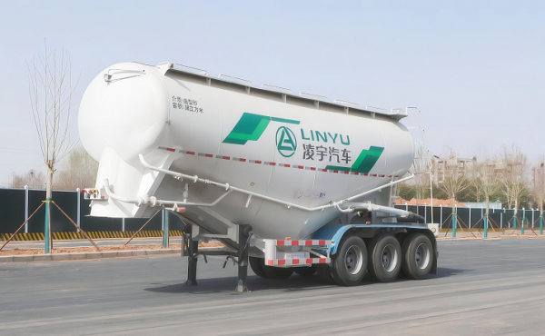 jdb电子游戏粉粒物料运输半挂车