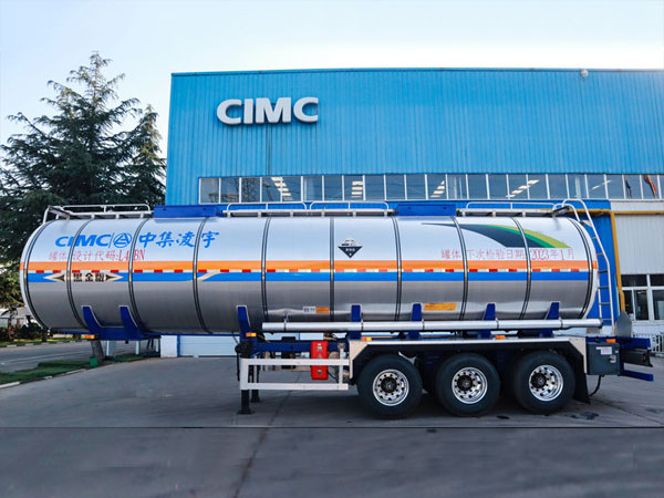 罐车那么多，，，但我中意的只有你