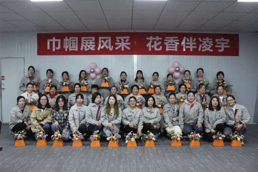 玫瑰亦铿锵，，，jdb电子游戏女工有实力！