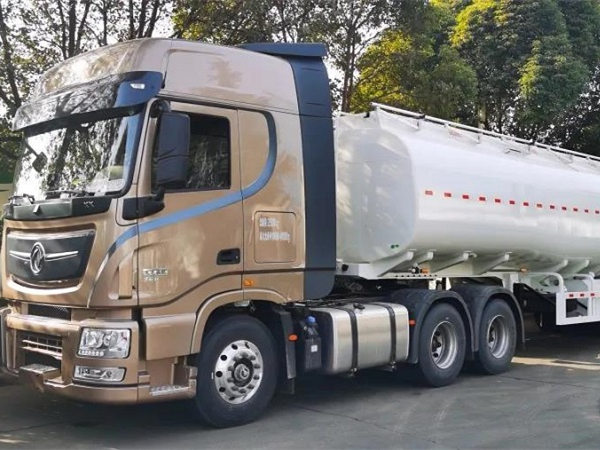 30台jdb电子游戏罐车出口非洲，，，，，降本增效看得见！