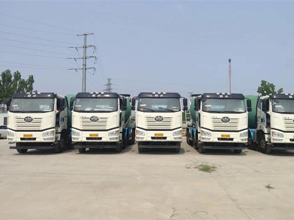 郑州新客户喜提20台解放＆jdb电子游戏一体化搅拌车